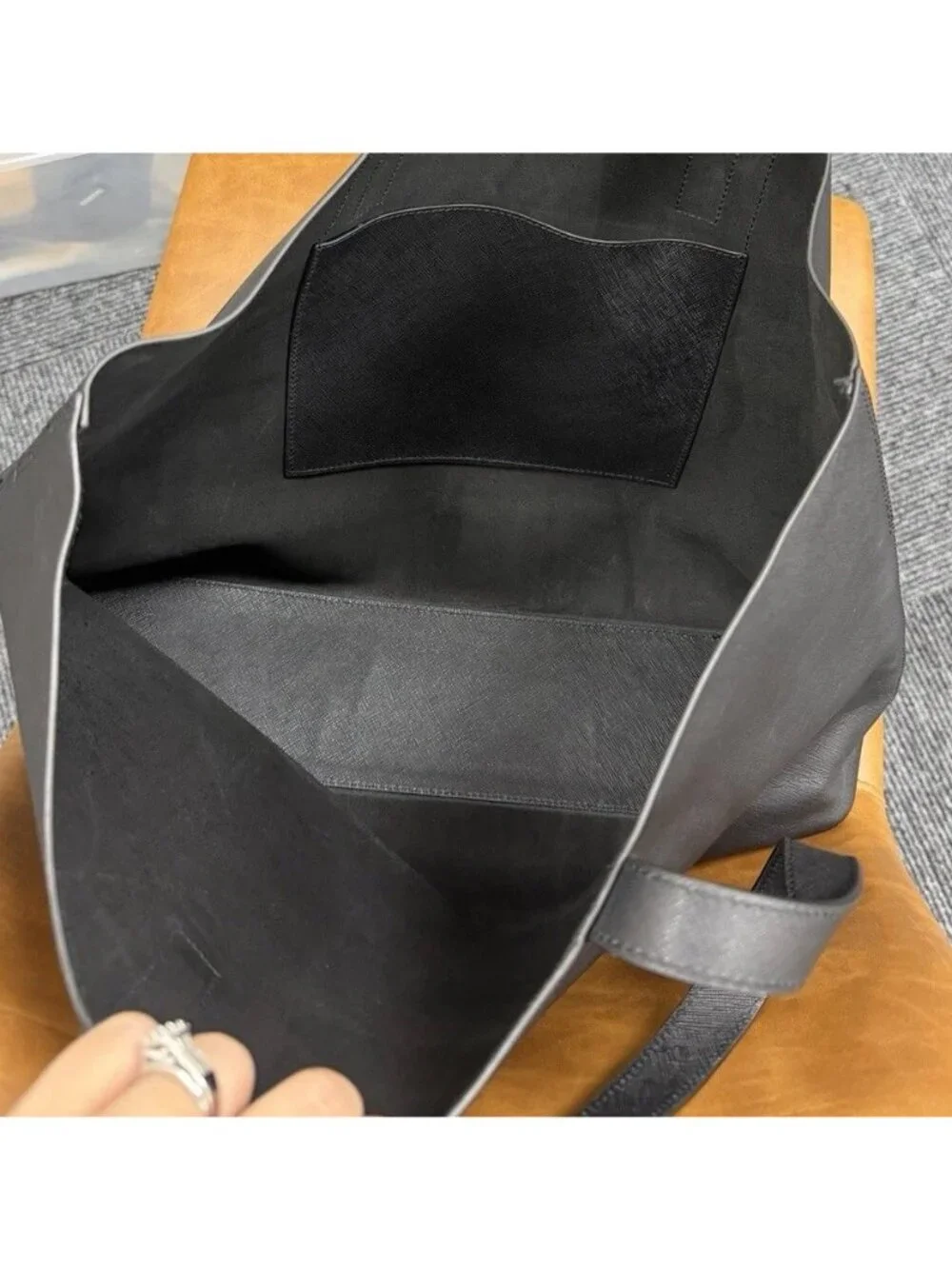 Quince Black Deconstructed Leather Everyday Tote - NEW With Dust Bag